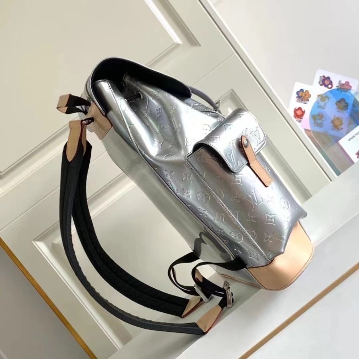 Handbag Louis Vuitton M58756 size 41x48x13cm