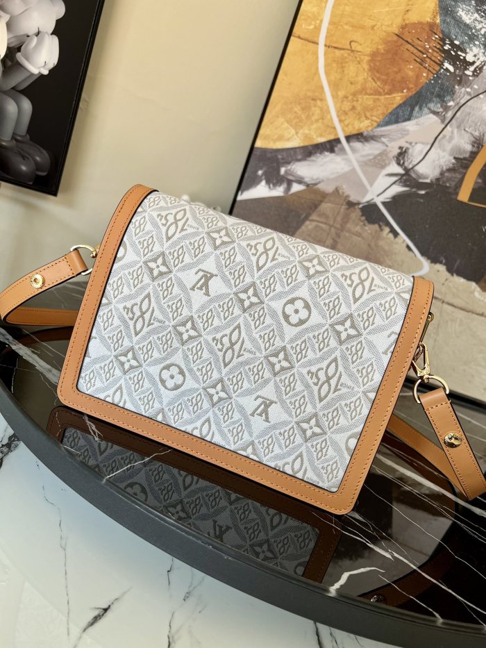 Handbag Louis Vuitton M59483 size 25.0 x 17.0 x 10.5cm , 20 x 15 x 9cm