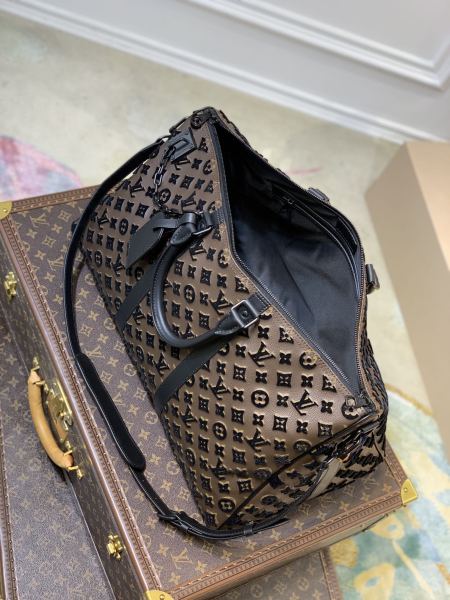 Handbag Louis Vuitton M45069 size 51.0 x 30.0 x 28.0cm