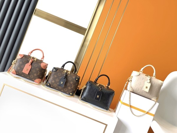 Handbag Louis Vuitton M45393 M45394 M45571 M45531 size 20x14x7.5cm