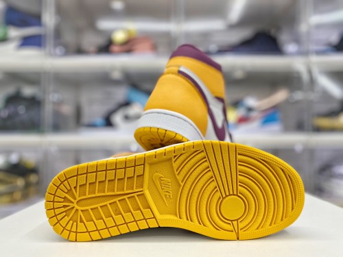 Jordan 1 Retro High OG Brotherhood