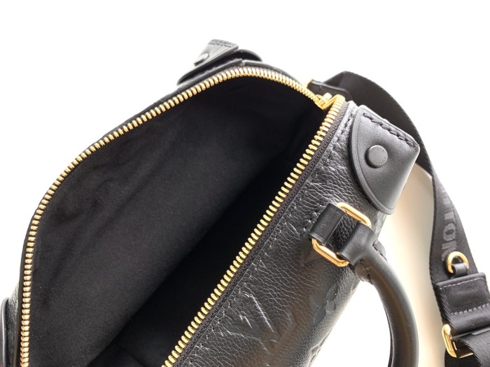 Handbag Louis Vuitton M45393 M45394 M45571 M45531 size 20x14x7.5cm