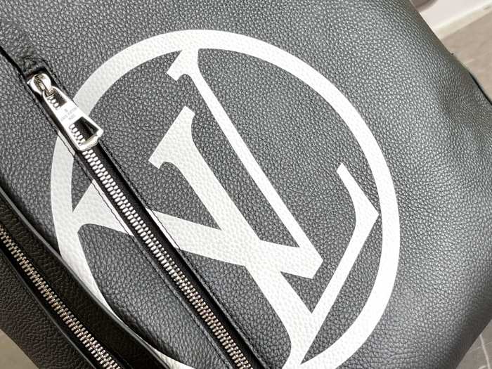 Handbag Louis Vuitton M53439 M42687 M57288 size 31X43X13CM 