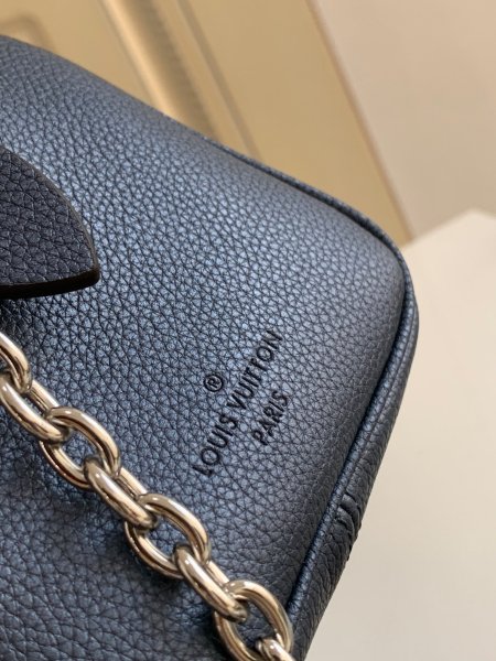 Handbag Louis Vuitton M58958 M58953 size 20.5 x 13.5 x 12 cm