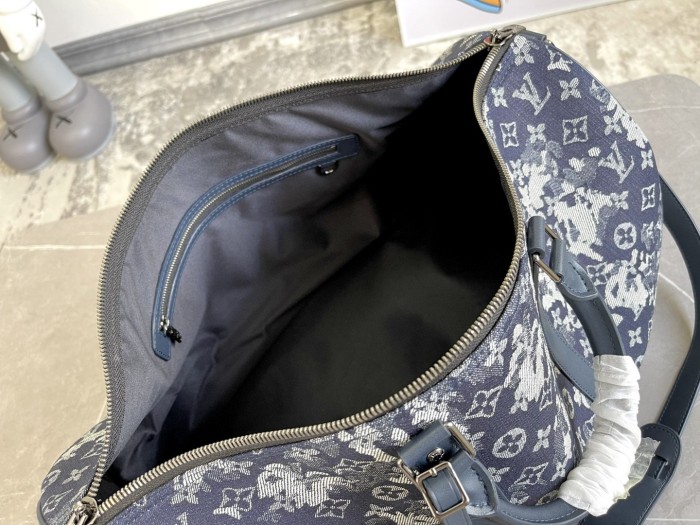 Handbag Louis Vuitton M57285 size 50 x 29 x 23cm