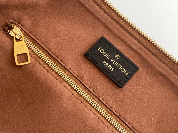 Handbag Louis Vuitton M58524 M45840 size 25x19x15cm