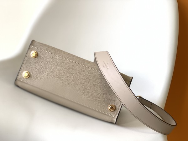 Handbag Louis Vuitton M57728 M57729 M58918 M55302 M58485 size 25.0 x 20.0 x 12.0 cm