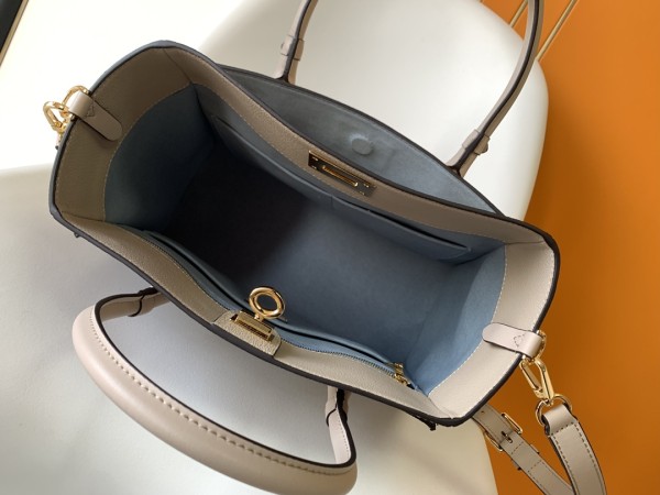 Handbag Louis Vuitton M57728 M57729 M58918 M55302 M58485 size 25.0 x 20.0 x 12.0 cm