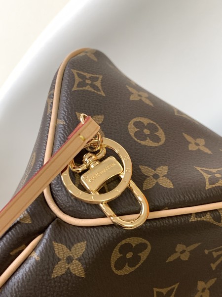 Handbag Louis Vuitton M50156 size ：41.0×33.0×15.0 cm