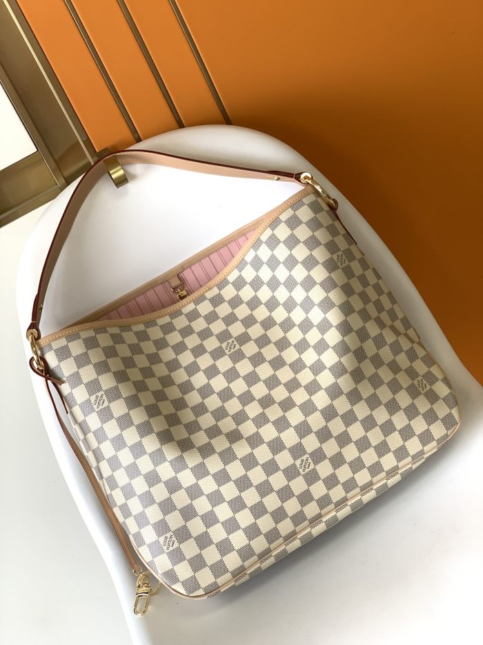 Handbag Louis Vuitton M50156 size ：41.0×33.0×15.0 cm