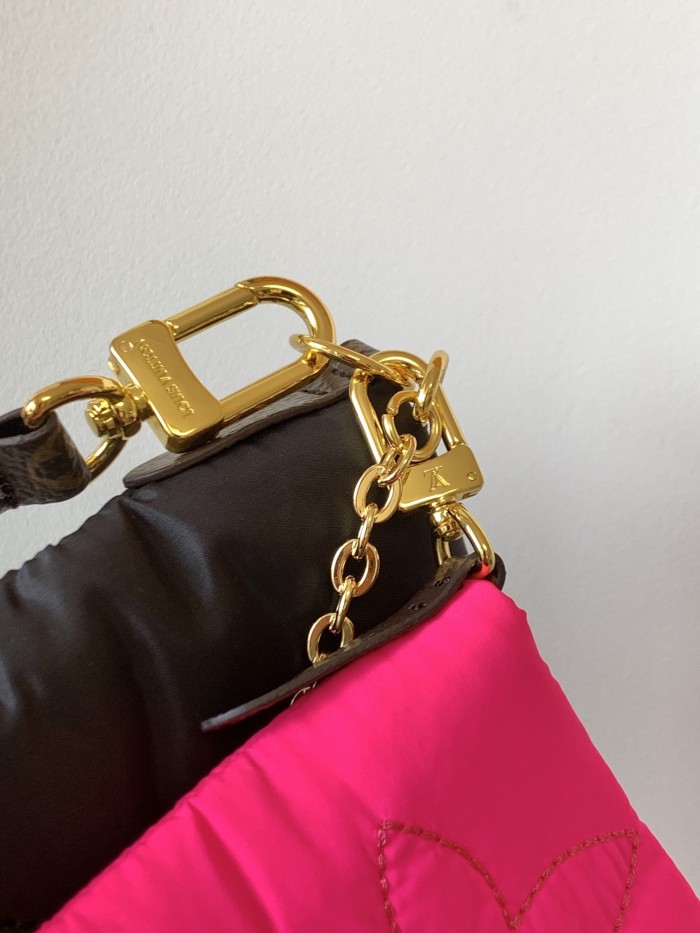 Handbag Louis Vuitton M58980 M58977 size 34 x 21.5 x 5cm