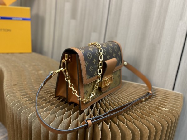 Handbag Louis Vuitton M44391 size 25.0 x 17.0 x 10.5cm M44580 size 20.0 x 15.0 x 9.0cm M68746 size 18.5x12x5cm