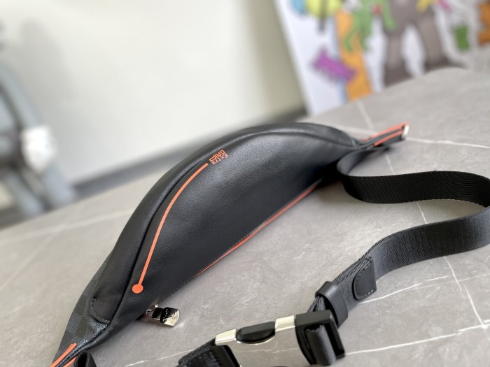 Handbag Louis Vuitton M40161 size 37x14x13CM