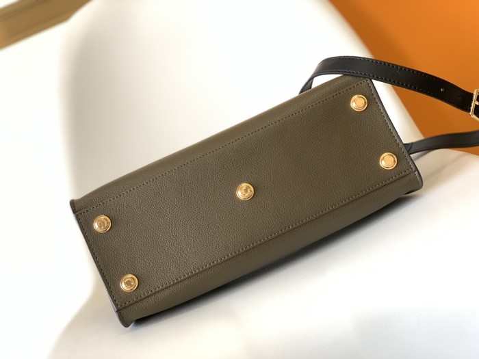 Handbag Louis Vuitton M57728 M57729 M58918 M55302 M58485 size 25.0 x 20.0 x 12.0 cm