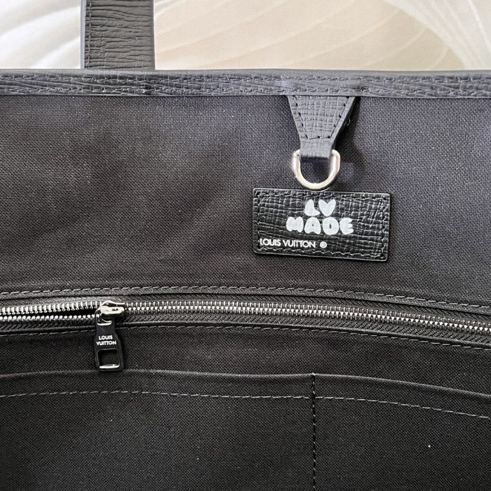 Handbag Louis Vuitton M59373 M59366 size 60-37-15cm