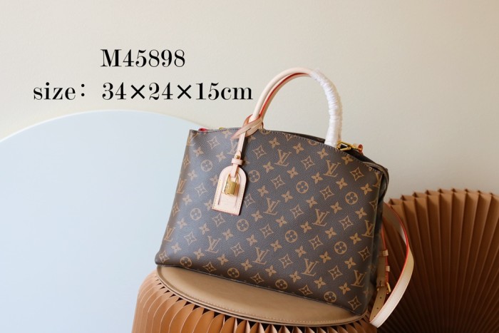 Handbag Louis Vuitton M45900 size：29×18×12cm M45898 size：34x24x15cm