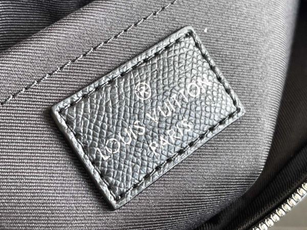 Handbag Louis Vuitton M30703 M33435 size 29.5 x 20 x 10.5 cm