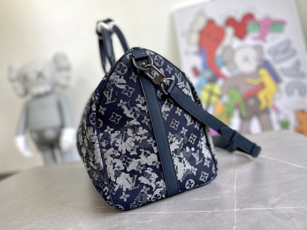 Handbag Louis Vuitton M57285 size 50 x 29 x 23cm