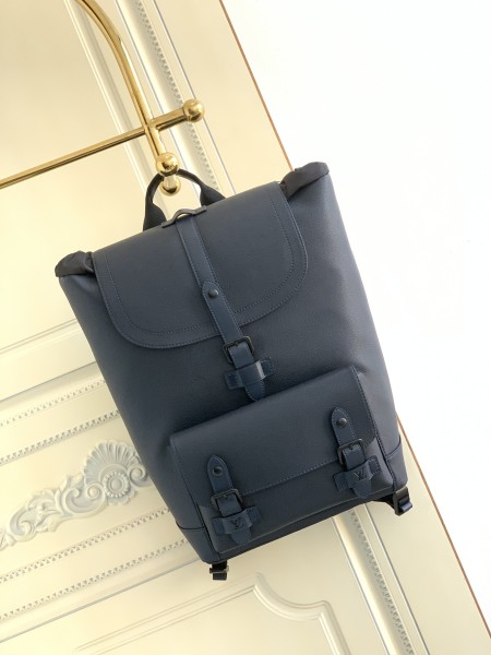 Handbag Louis Vuitton M58644 size 30 x 42 x 17cm