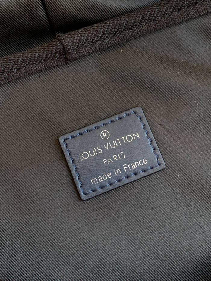 Handbag Louis Vuitton M58644 size 30 x 42 x 17cm