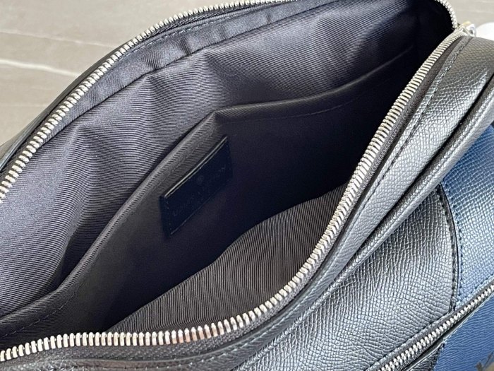 Handbag Louis Vuitton M30703 M33435 size 29.5 x 20 x 10.5 cm