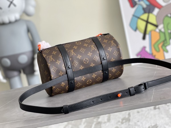 Handbag Louis Vuitton M44479 size 28.5 x 15.0 x 15.0cm