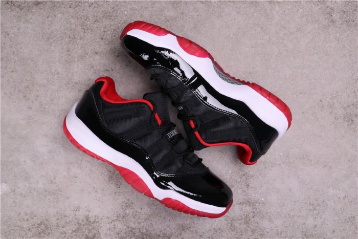 Jordan 11 Retro Low Bred