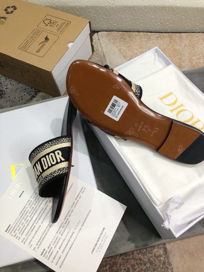 DIOR Dway Slide Slippers Women's Black