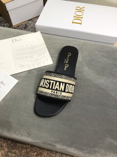 DIOR Dway Slide Slippers Women's Black