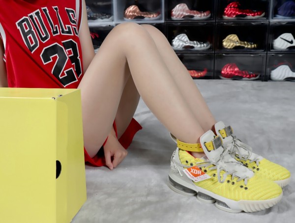 Nike LeBron 16 Harlem Fashion Row  Harlem Stage