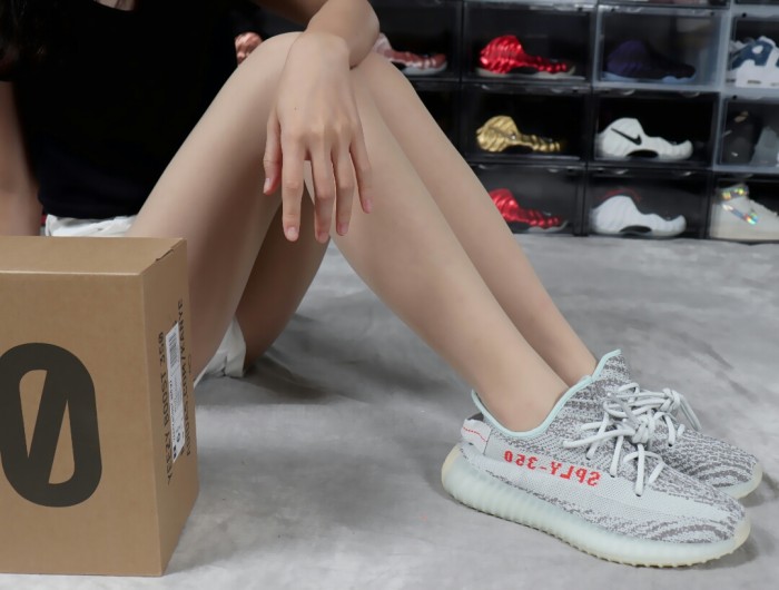 adidas Yeezy Boost 350 V2 Blue Tint