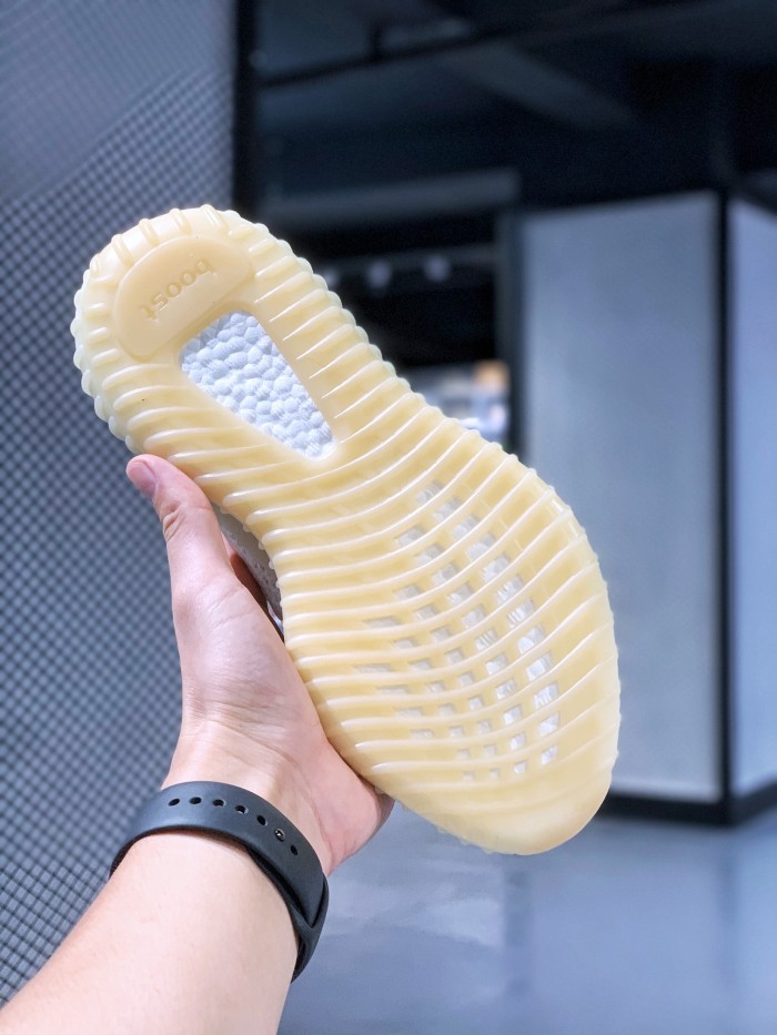 adidas Yeezy Boost 350 V2 Light