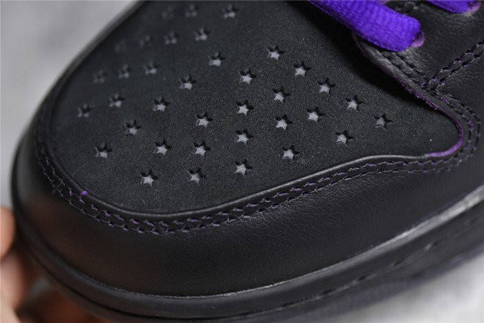 Nike SB Dunk Low Familia First Avenue