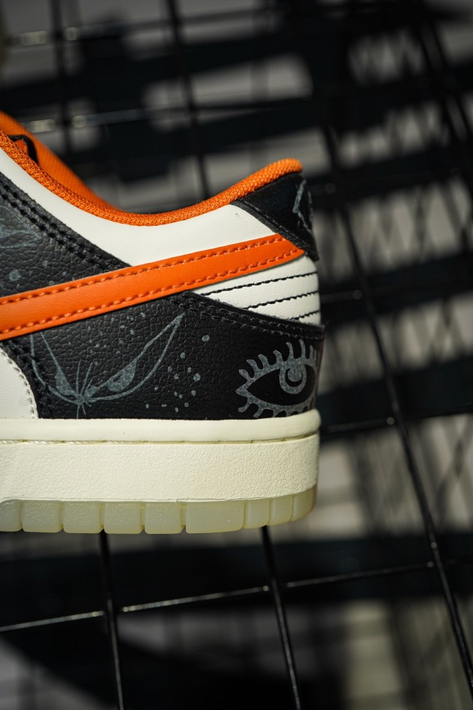 Nike Dunk Low PRM Halloween (2021)