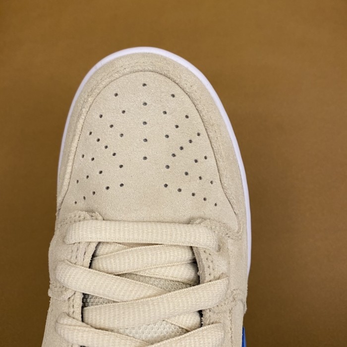 Nike SB Dunk Low Truck It