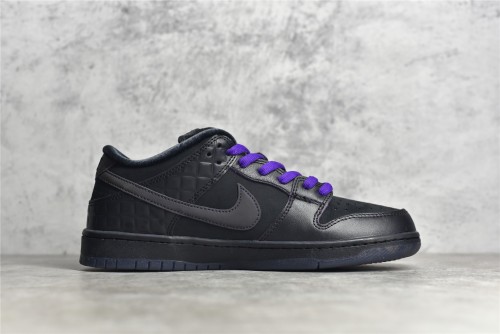 Nike SB Dunk Low Familia First Avenue
