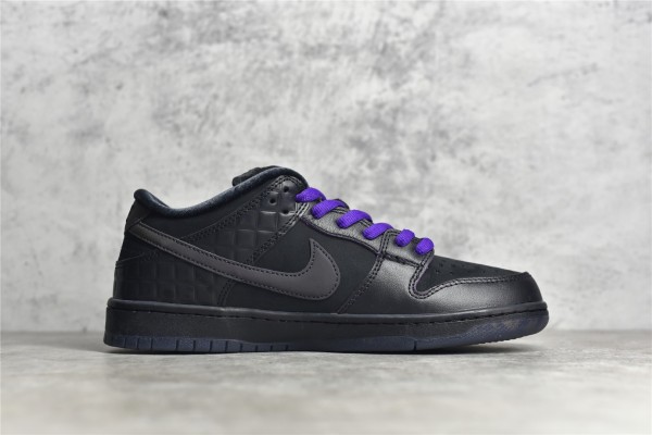 Nike SB Dunk Low Familia First Avenue