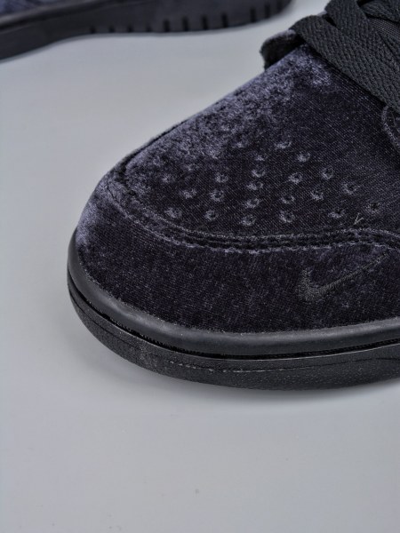 Nike Dunk Low Dover Street Market Triple Black Velvet