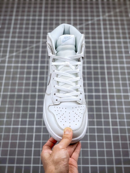 Nike Dunk High SP Pure Platinum