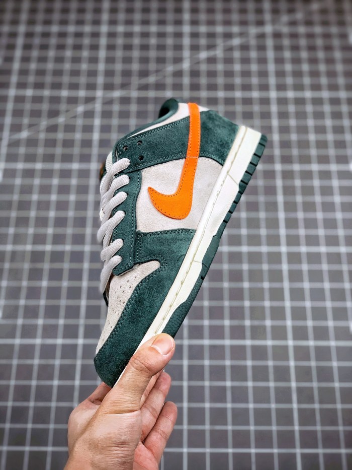 Nike Dunk SB Low Eire