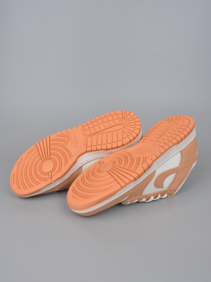 Nike Dunk Low Harvest Moon (W)