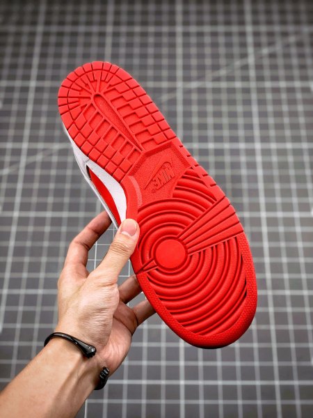 Nike Dunk Low Championship Red (2021)