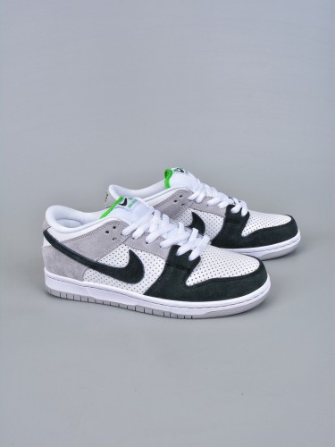 Nike SB Dunk Low Chlorophyll