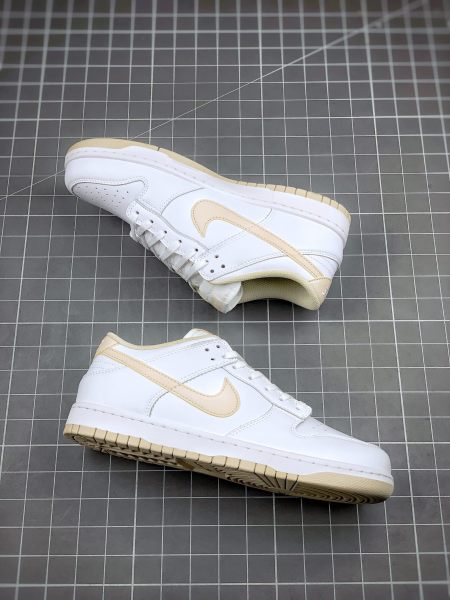 Nike Dunk Low Pearl White (W)