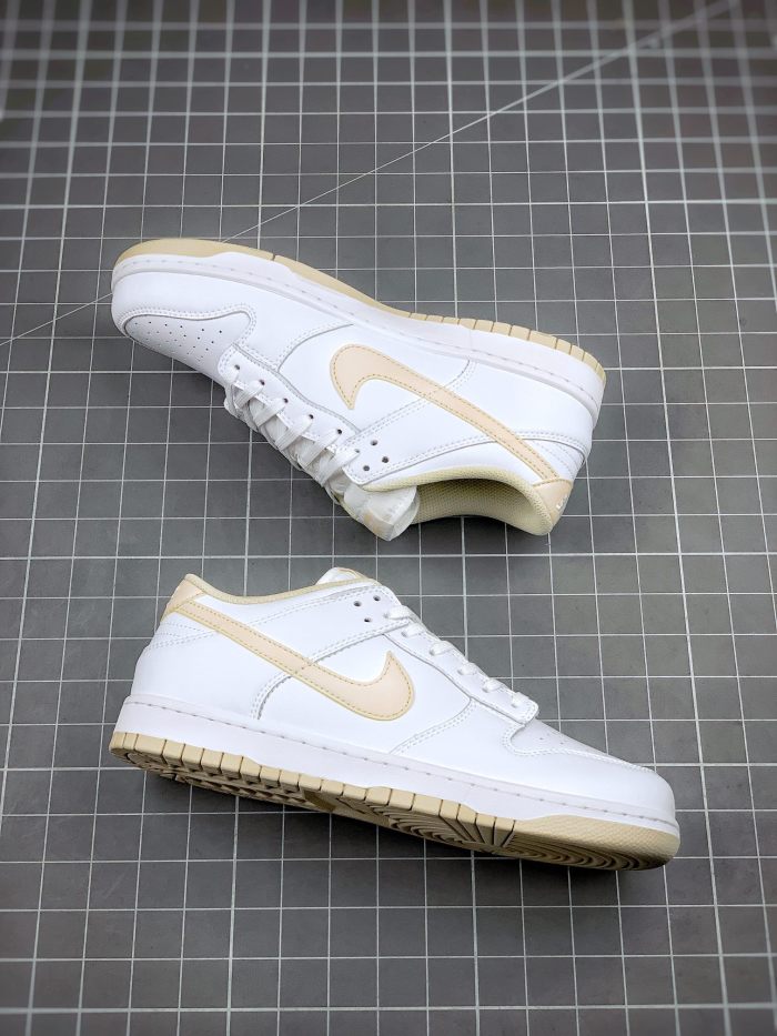 Nike Dunk Low Pearl White (W)