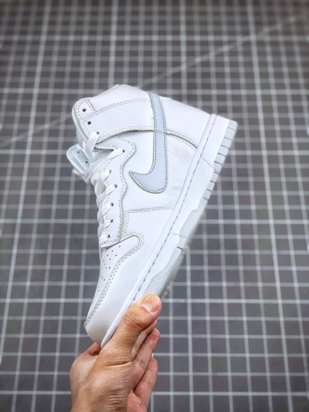 Nike Dunk High SP Pure Platinum