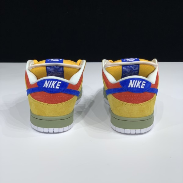 Nike SB Dunk Low Puff N Stuff