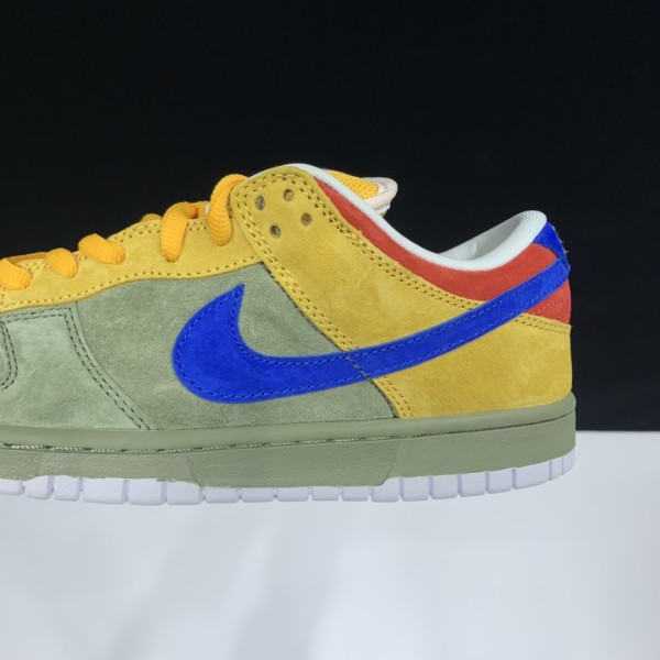 Nike SB Dunk Low Puff N Stuff