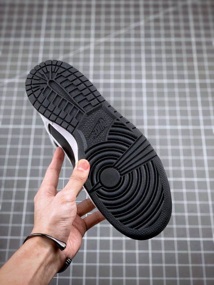 Nike SB Dunk High Supreme By Any Means Black