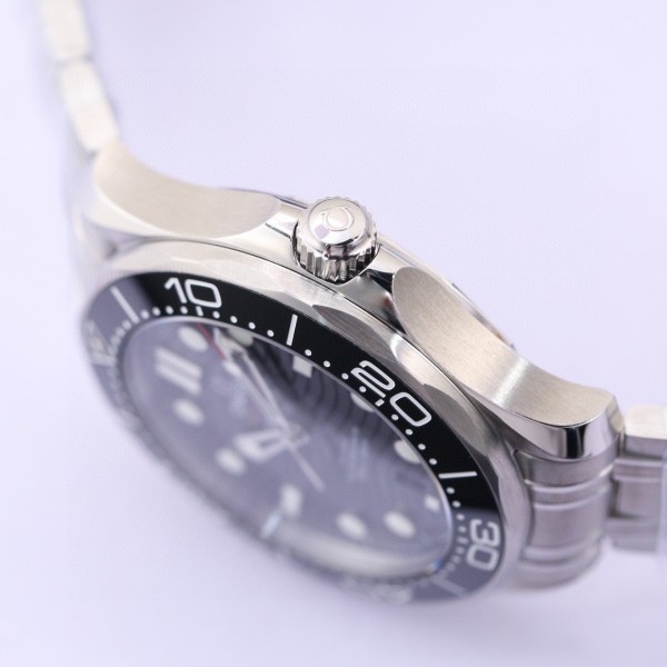 Watch OMEGA 42mm 7
